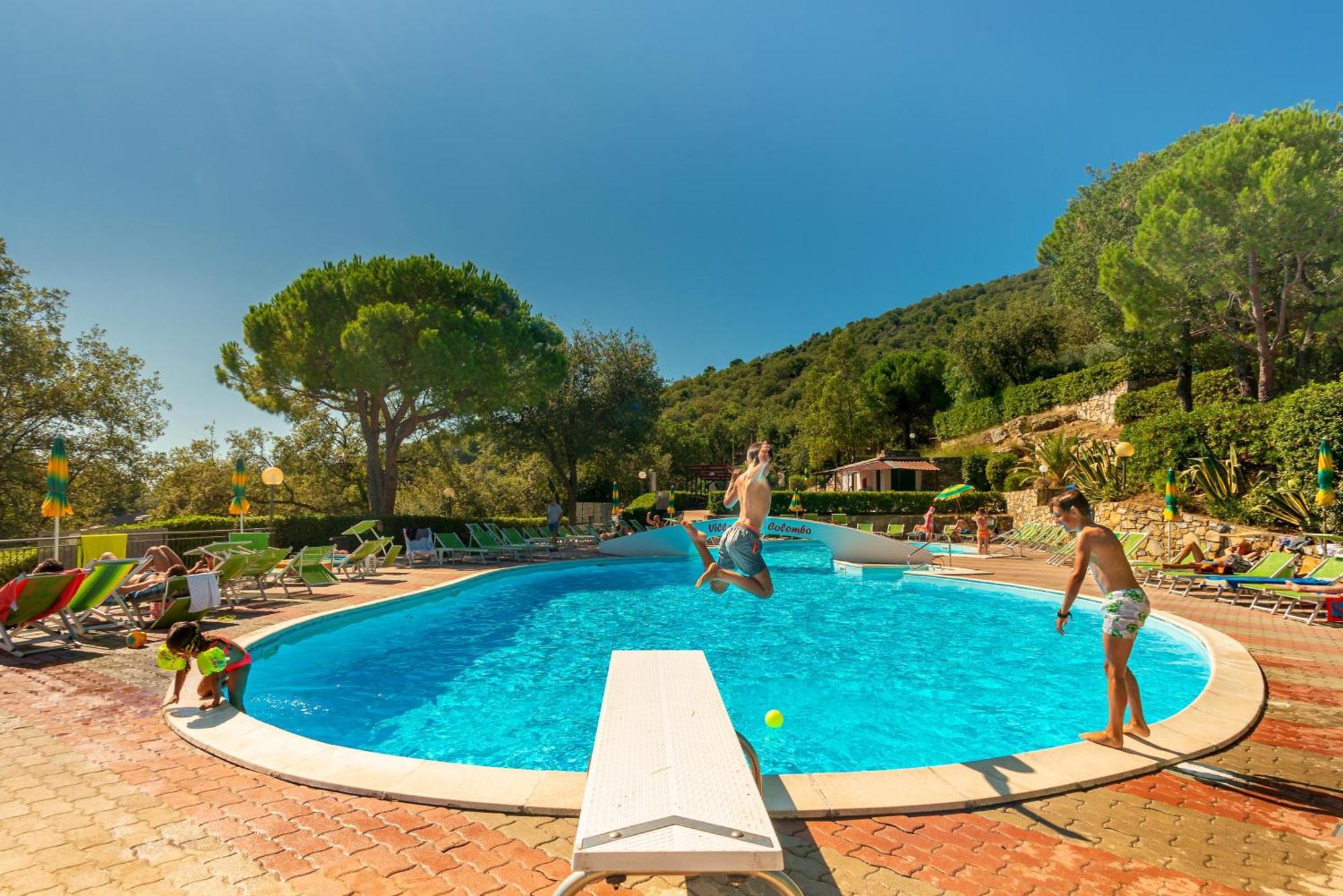 Villino Garden & Pool Hotell Marina dʼMarina dʼAndora Eksteriør bilde